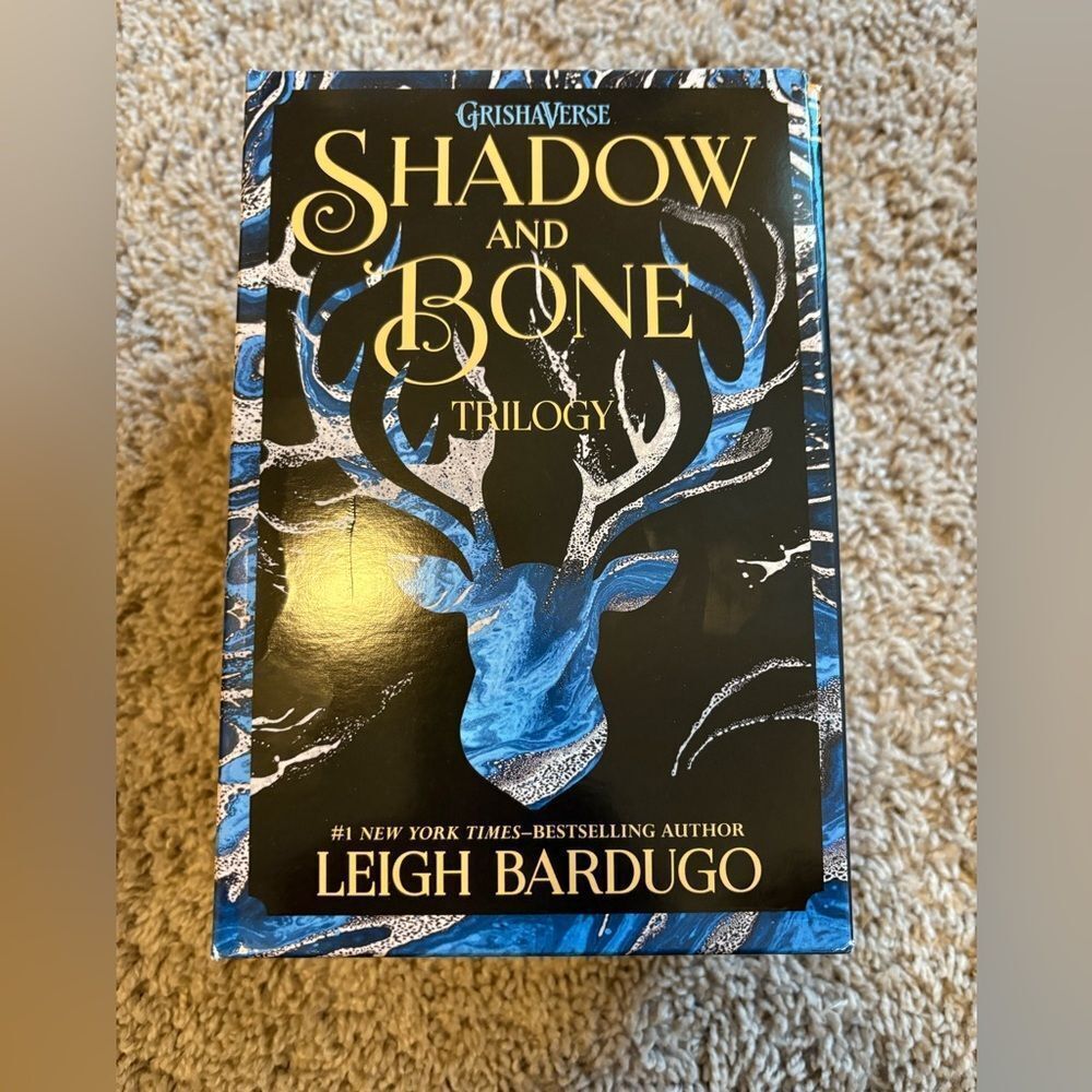Shadow and Bone Trilogy Book Set
